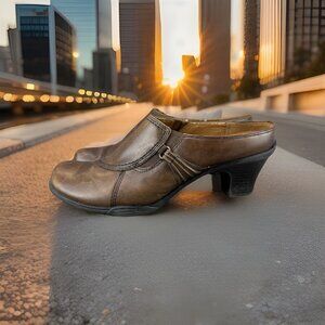 ✅Earth Spirit Classics Emma Mules Women’s 9 Brown Leather Slip On Shoes *PEELING